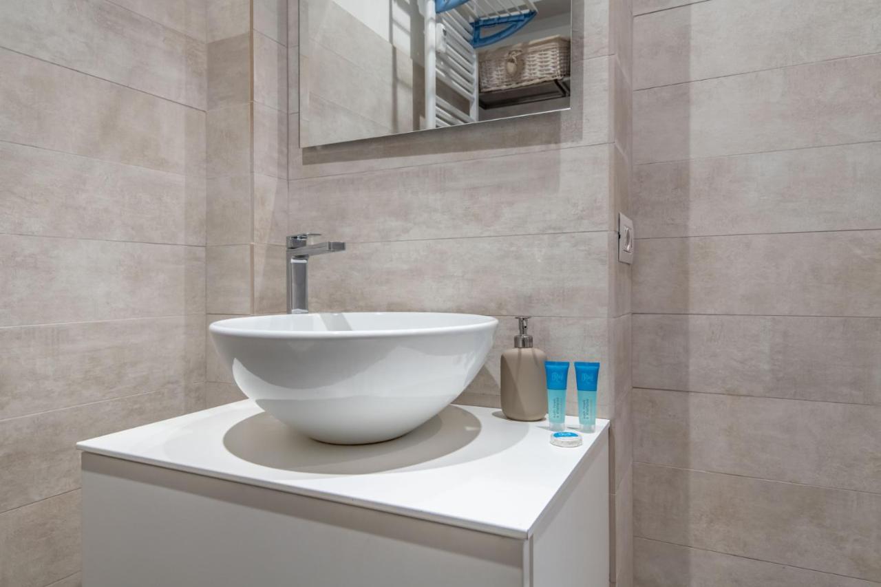 Easylife - Coccole E Comfort - Bilocale Caldo Ed Accogliente A Due Passi Dai Navigli E Metro Verde Milano Dış mekan fotoğraf