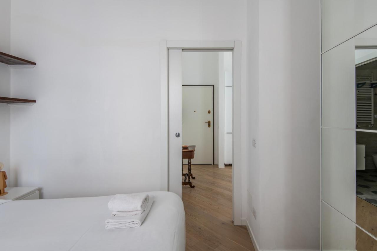 Easylife - Coccole E Comfort - Bilocale Caldo Ed Accogliente A Due Passi Dai Navigli E Metro Verde Milano Dış mekan fotoğraf